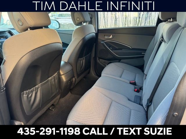 Used 2014 Hyundai Santa Fe GLS image 15