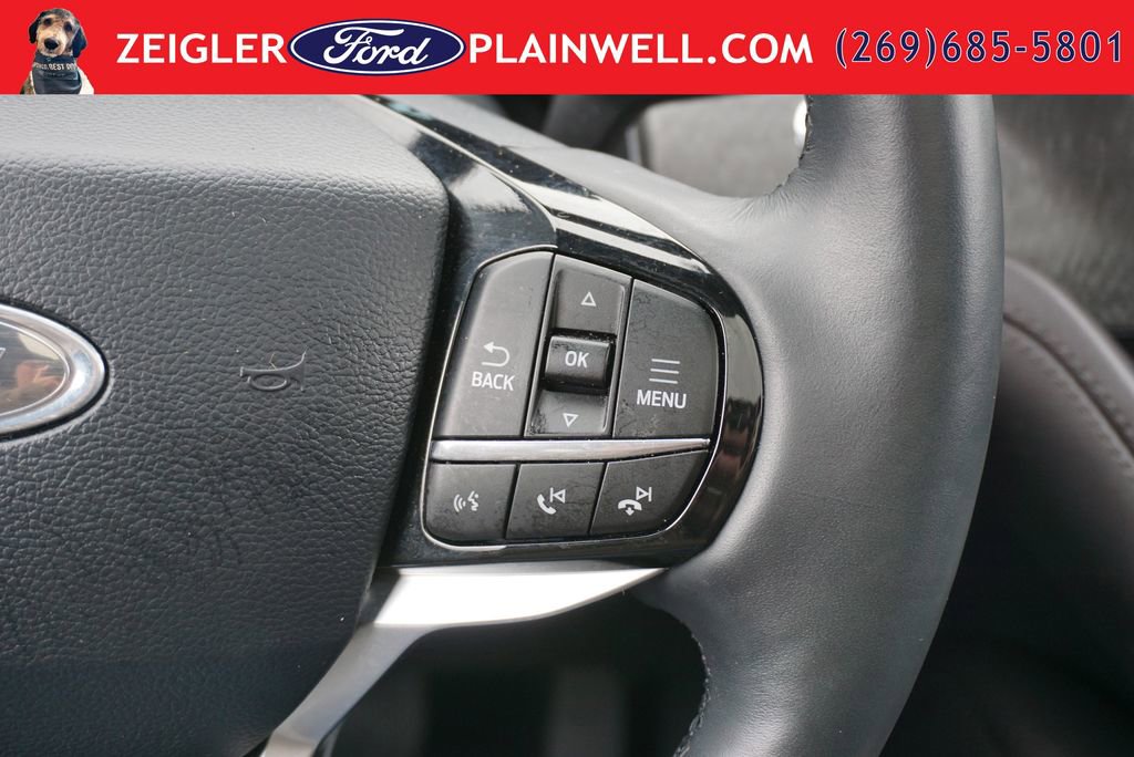 Used 2025 Ford Explorer Platinum w/ LUX Leather Package AWD/4WD image 29
