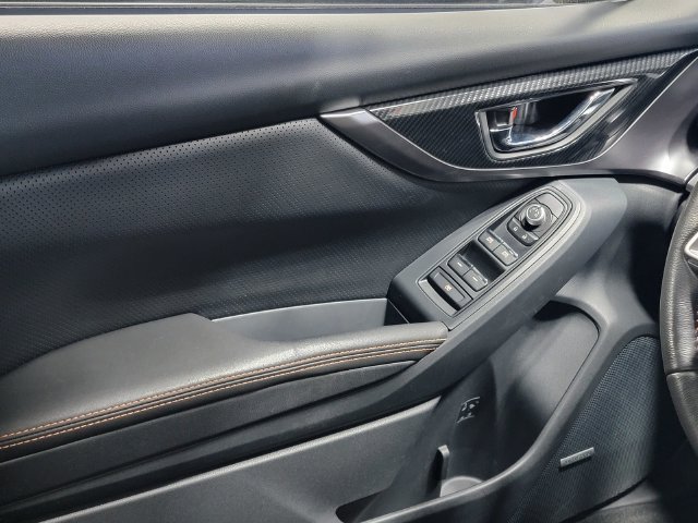 Used 2019 Subaru Crosstrek 2.0i Limited w/ Moonroof Package w/Navigation AWD/4WD image 22
