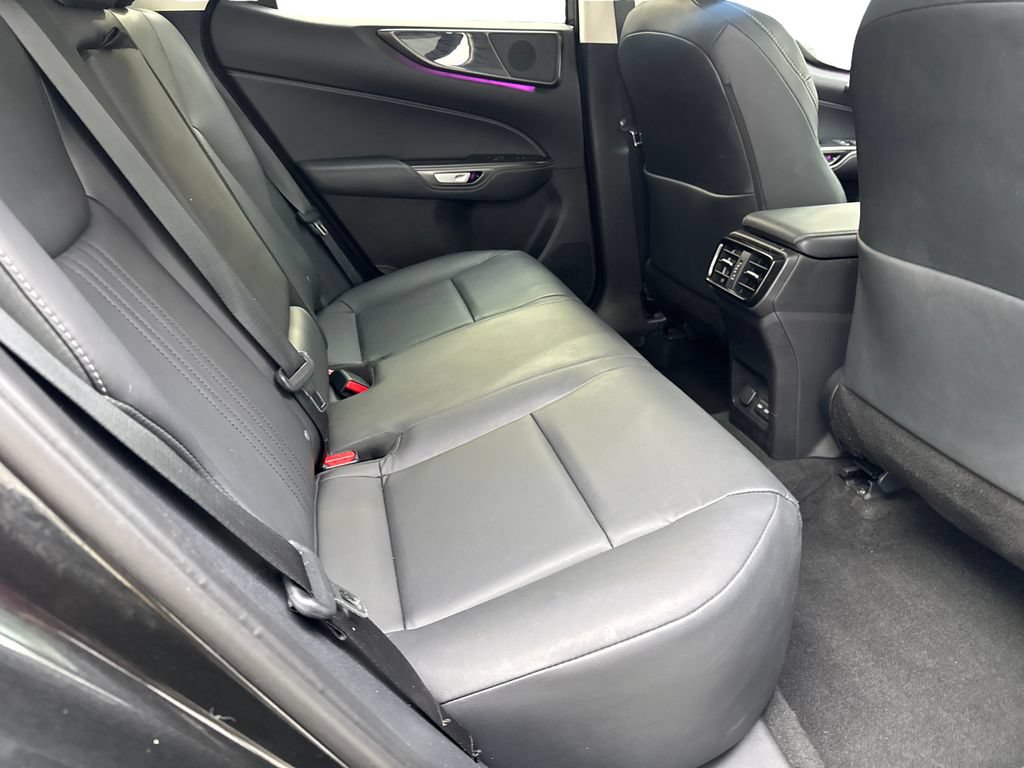Used 2025 Lexus NX 250 FWD w/ Accessory Package (K3) image 39