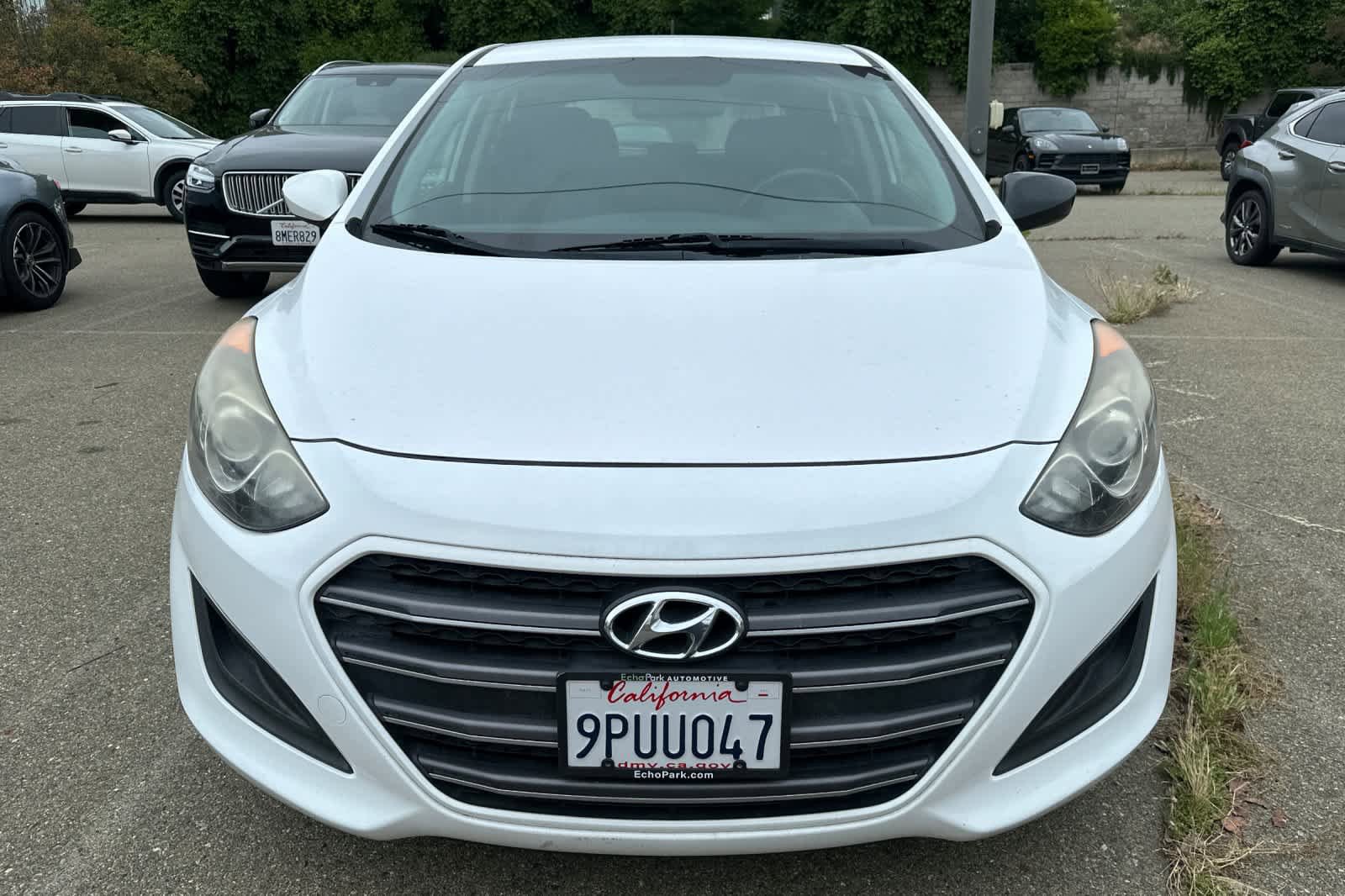 Used 2017 Hyundai Elantra GT FWD image 6