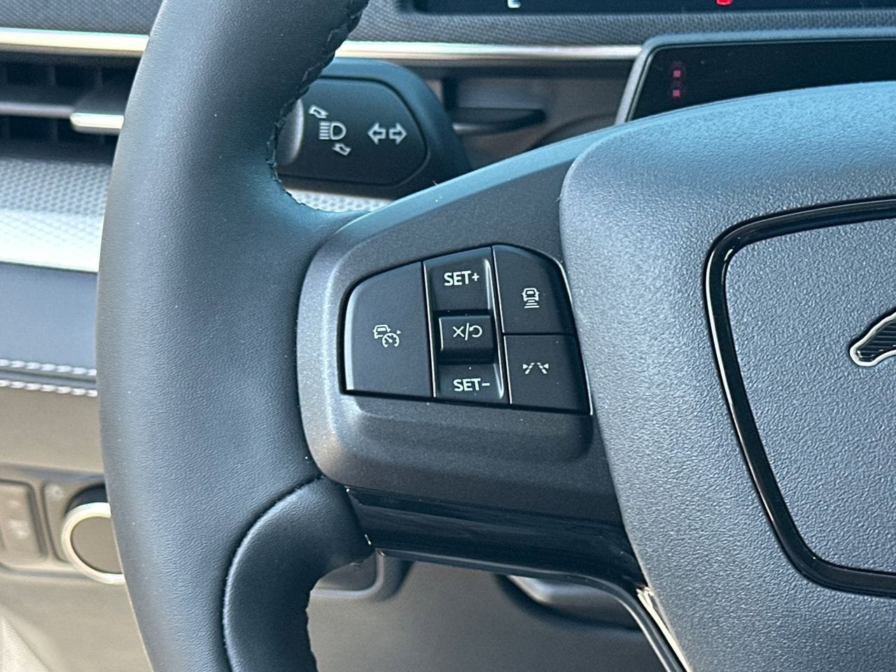 Certified 2022 Ford Mustang Mach-E Select w/ Comfort/Technology Package RWD image 28
