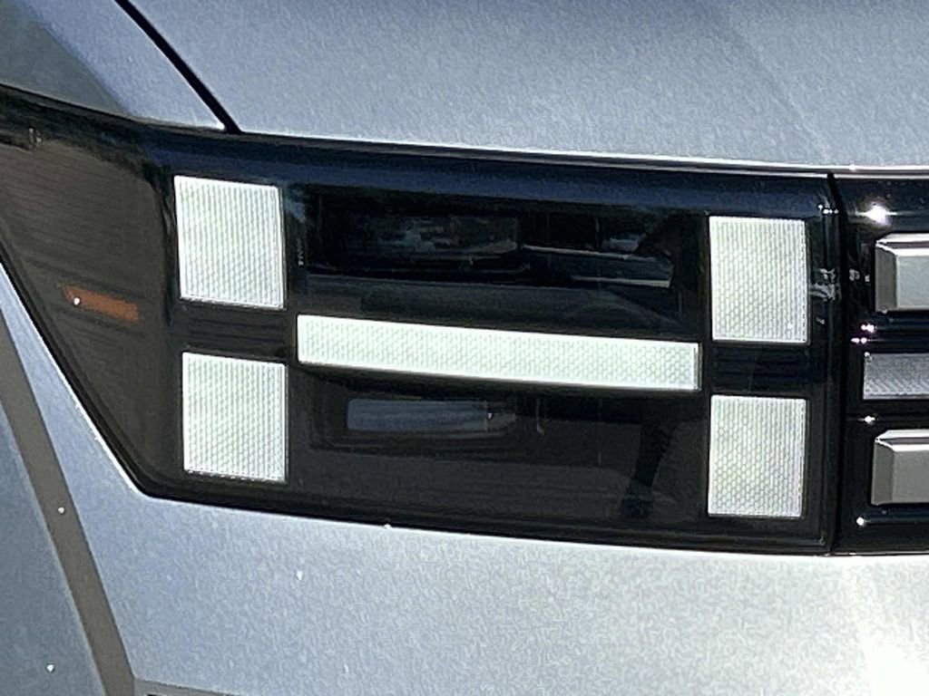 New 2026 Hyundai Santa Fe SE image 9