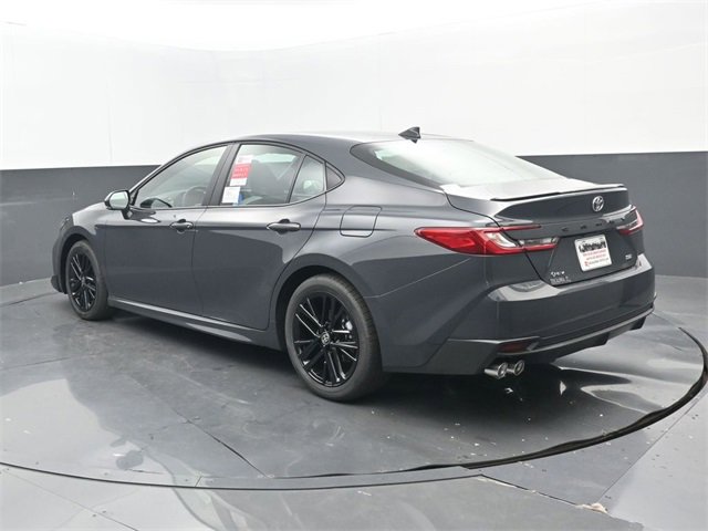 New 2026 Toyota Camry SE image 3