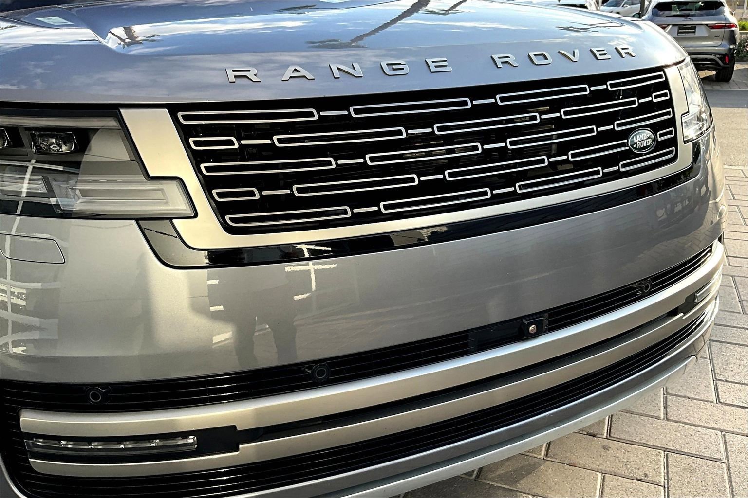 Used 2023 Land Rover Range Rover SE image 29