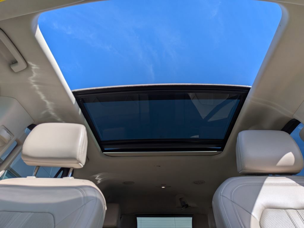 Used 2023 Ford Expedition Limited image 22