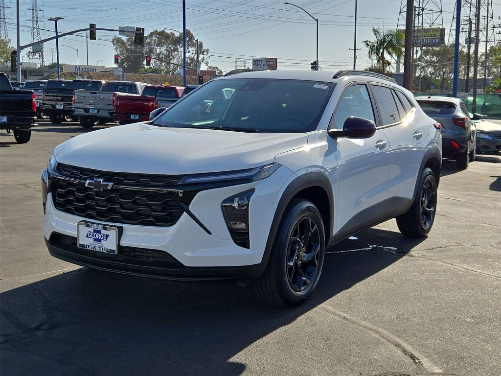 New 2026 Chevrolet Trax LT w/ Driver Confidence Package FWD image 33