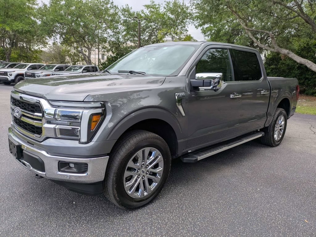 Used 2025 Ford F150 Lariat w/ Equipment Group 501A Mid AWD/4WD image 8