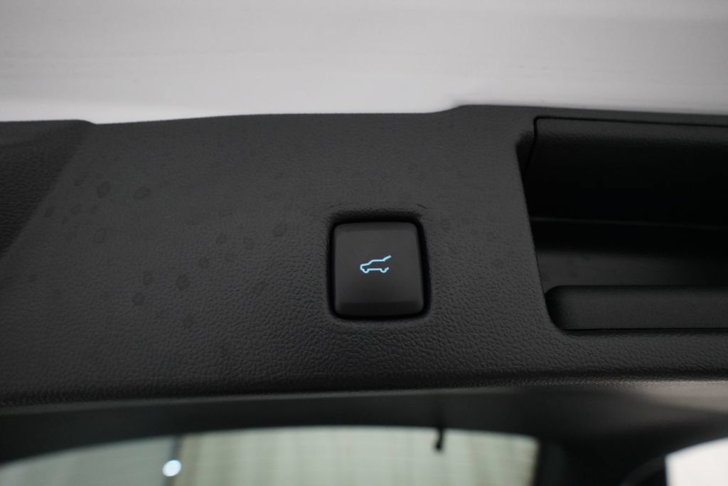 Used 2023 Ford Escape ST-Line w/ Tech Pack #1 AWD/4WD image 15