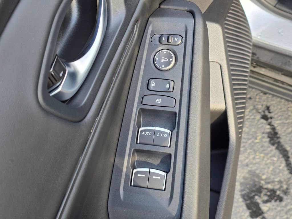 Used 2025 Honda Accord SE image 14