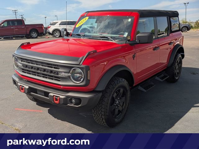 Used 2023 Ford Bronco Black Diamond image 1
