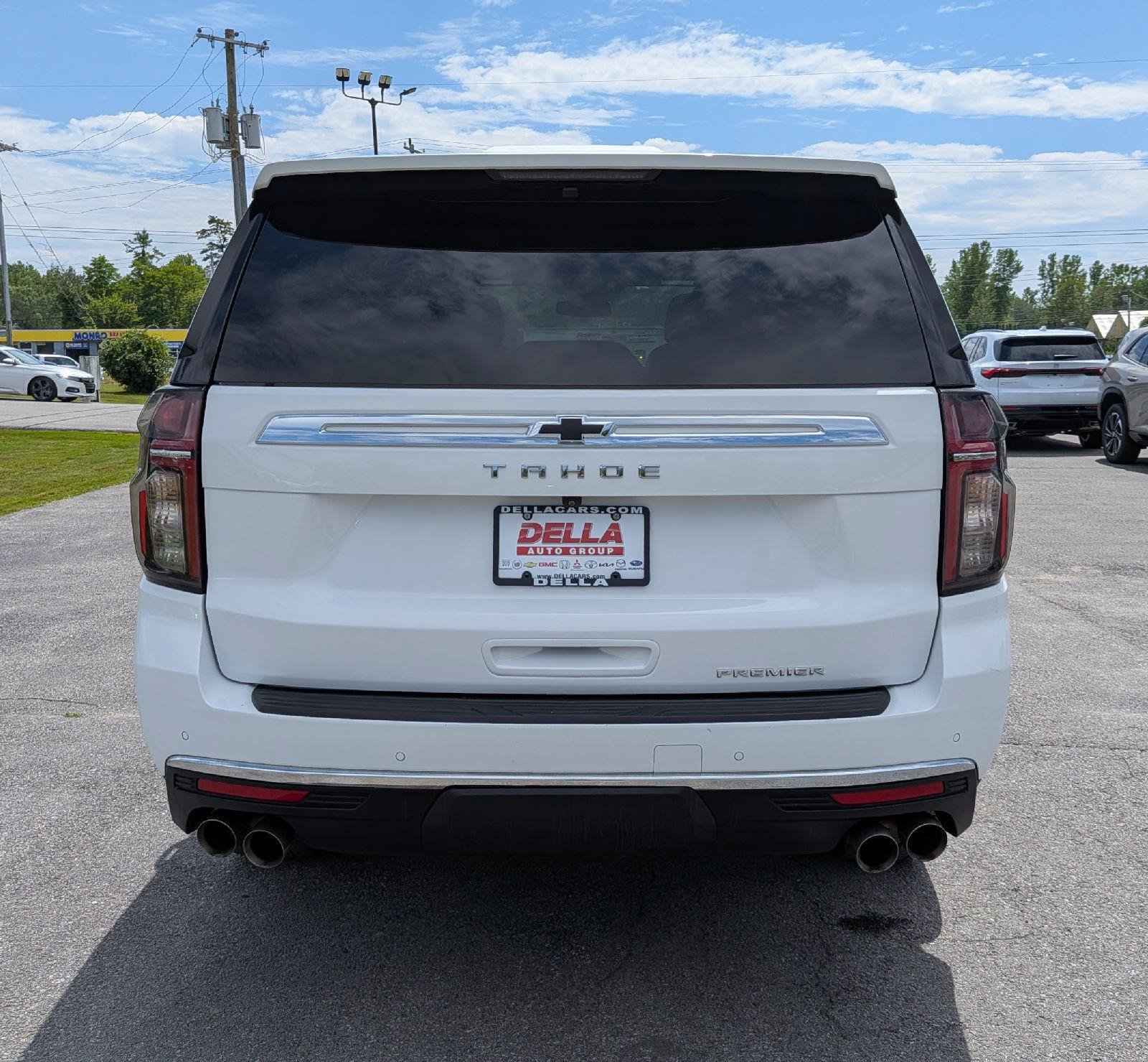 Used 2023 Chevrolet Tahoe Premier AWD/4WD image 9
