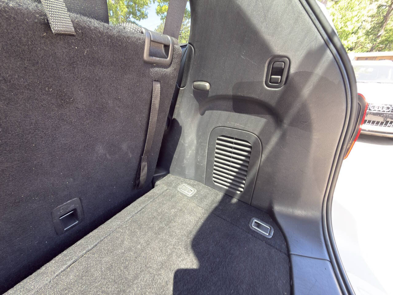 Used 2017 Nissan Pathfinder S AWD/4WD image 40