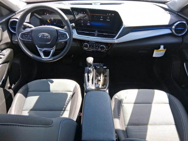 New 2026 Chevrolet Trax LT w/ Driver Confidence Package FWD image 10