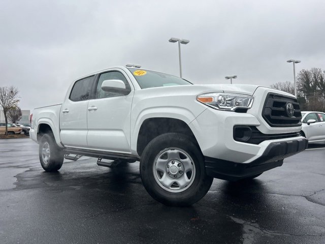Used 2022 Toyota Tacoma SR image 3