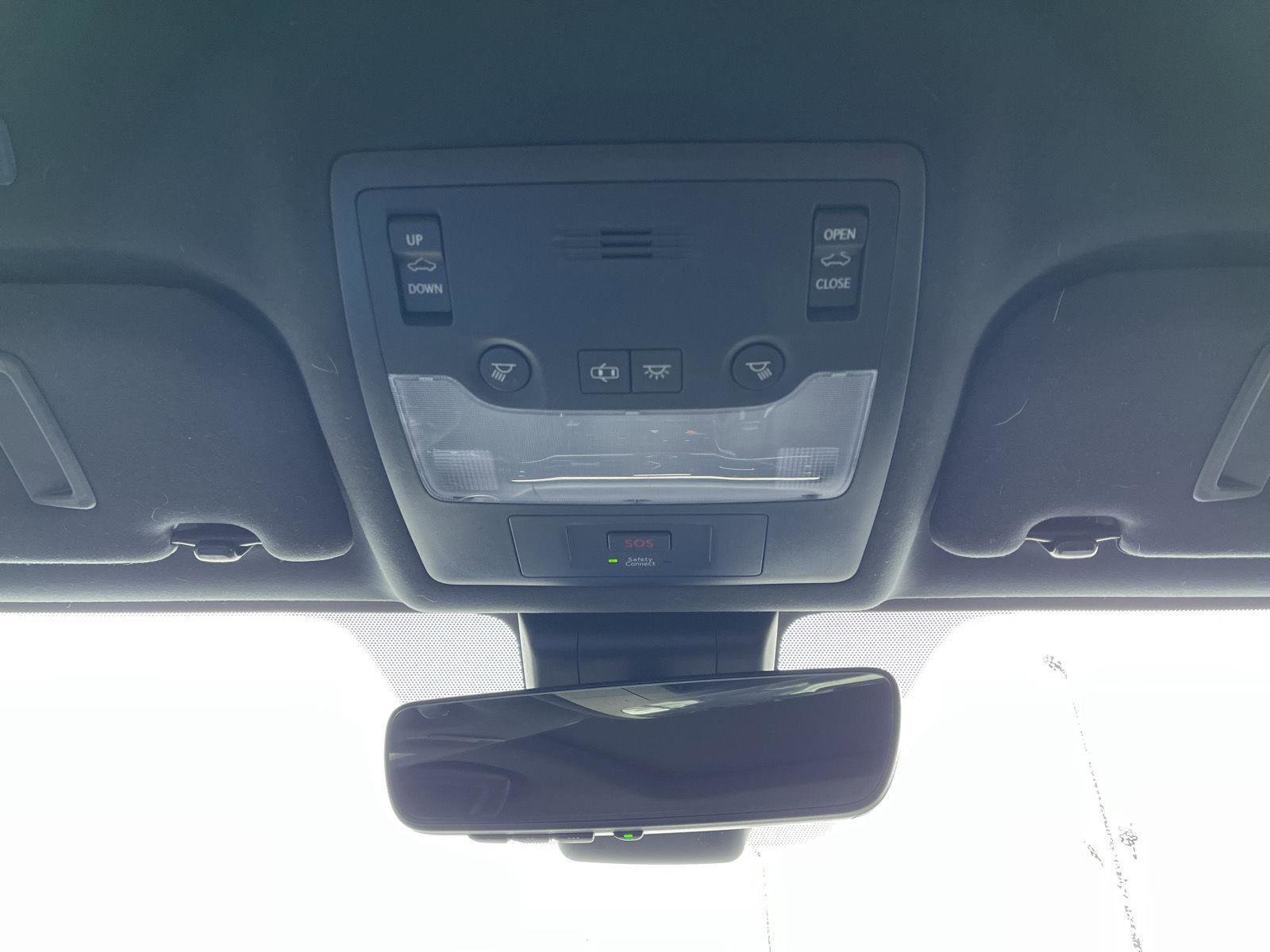 Used 2019 Lexus IS 300 F Sport w/ F Sport Package image 13