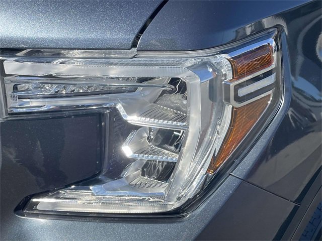 Used 2021 GMC Sierra 1500 AT4 w/ AT4 Preferred Package image 8