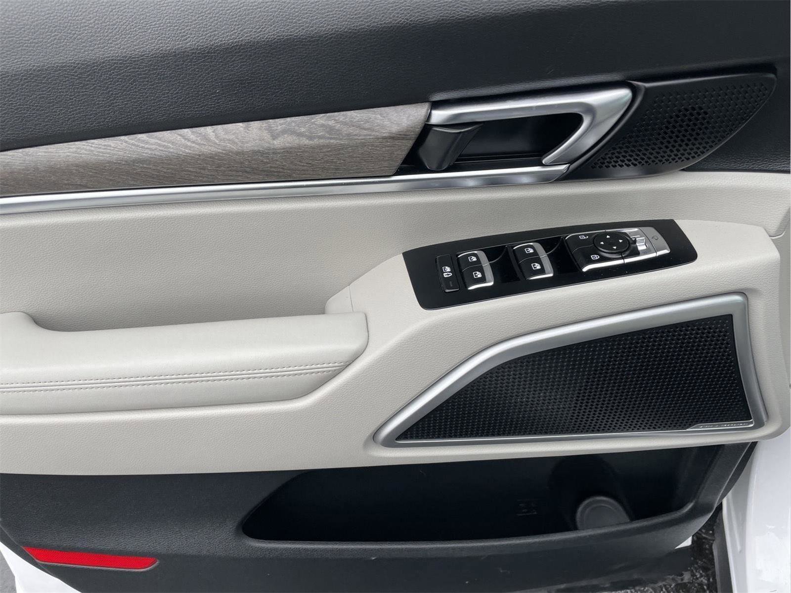 Used 2022 Kia Telluride EX w/ EX Premium Package image 24