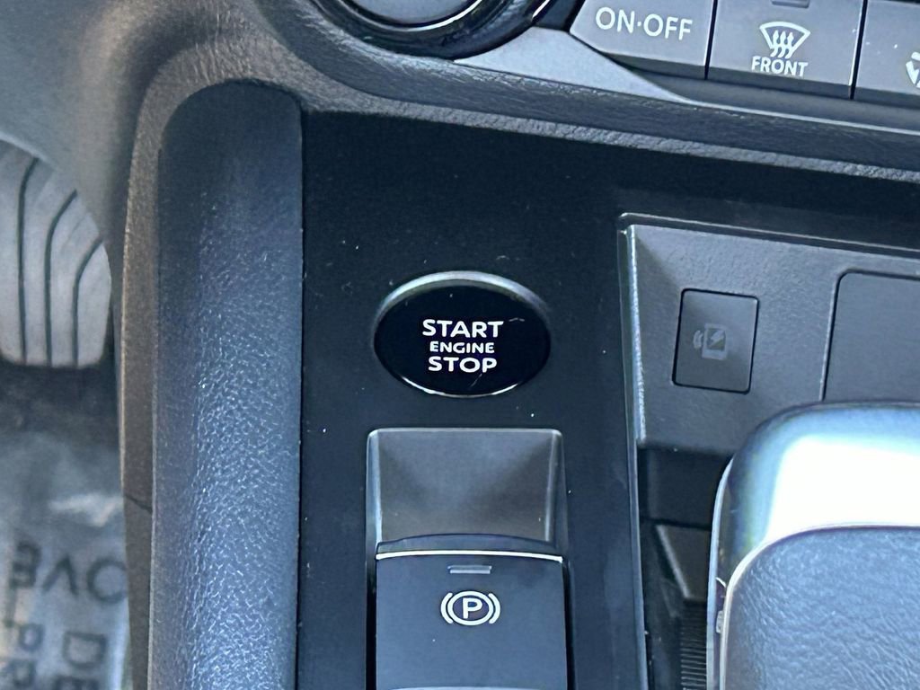 New 2026 Nissan Kicks SV image 15