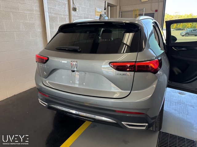 Used 2024 Buick Envision Preferred AWD/4WD image 8