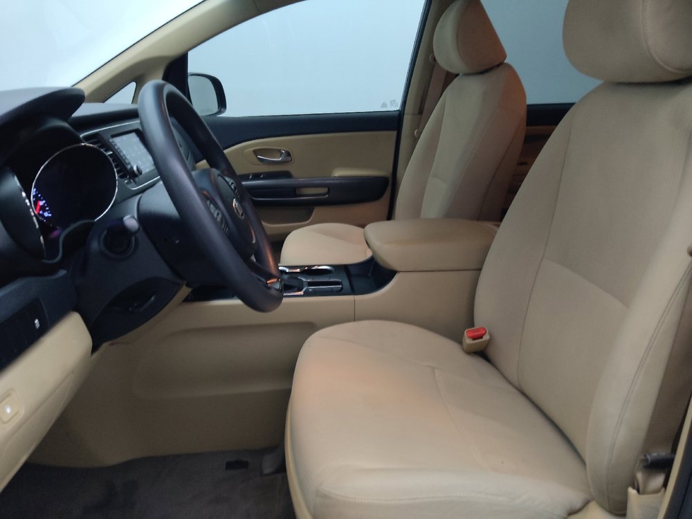 Used 2020 Kia Sedona LX FWD image 17