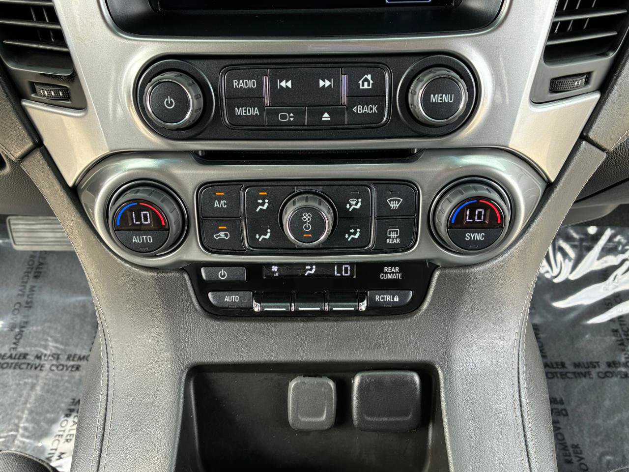 Used 2019 Chevrolet Tahoe LS AWD/4WD image 23