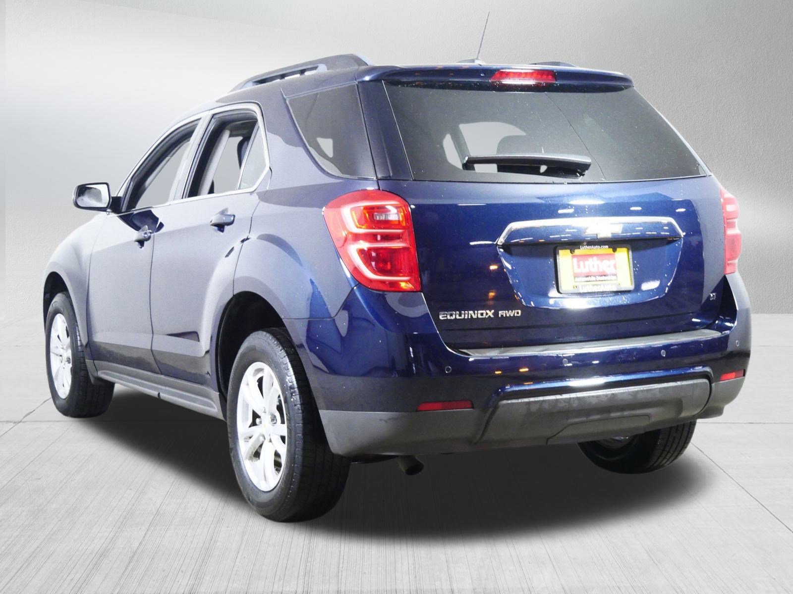 Used 2017 Chevrolet Equinox LT w/ Convenience Package image 5