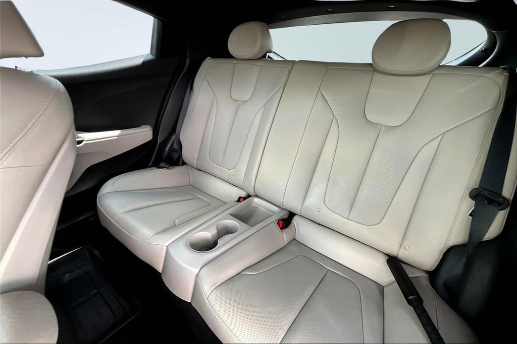 Used 2019 Hyundai Veloster Turbo Ultimate image 26