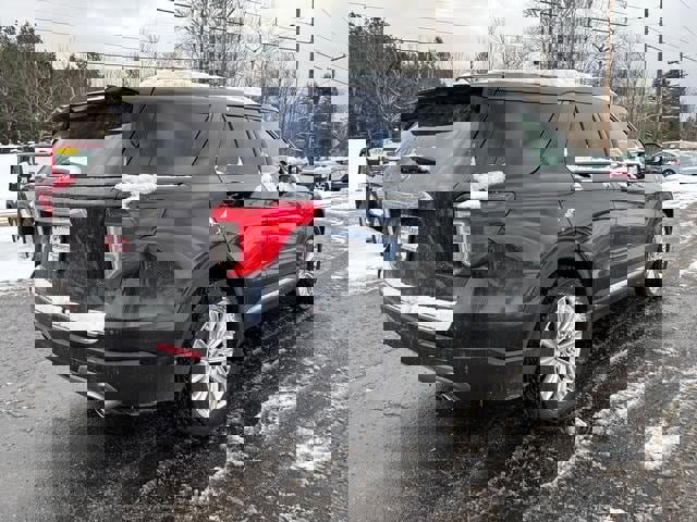 Used 2020 Ford Explorer Limited image 7