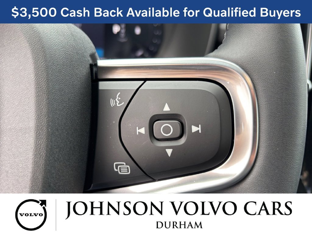 New 2026 Volvo XC40 B5 Core w/ Climate Package AWD/4WD image 21