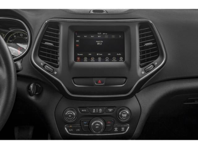 Used 2021 Jeep Cherokee Latitude Plus AWD/4WD image 10