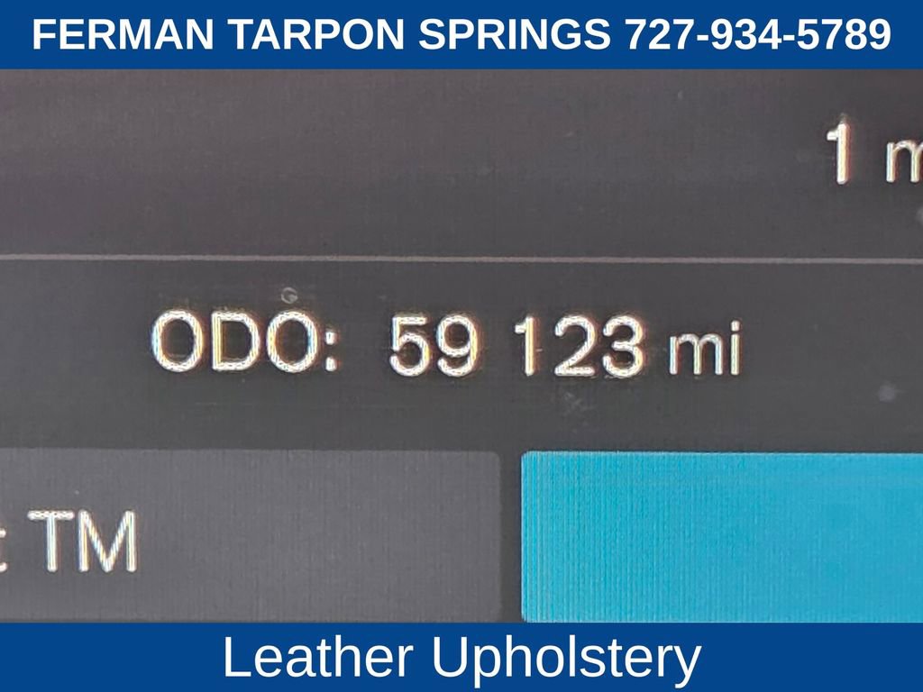 Certified 2024 Volvo XC60 B5 Plus AWD/4WD image 36