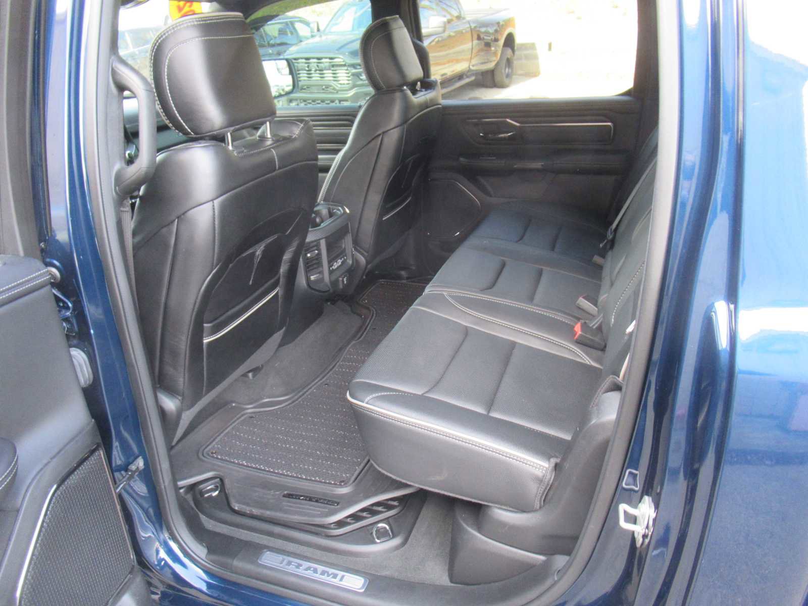 Used 2024 RAM 1500 Limited w/ Body Color Bumper Group image 41