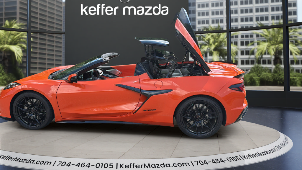 Used 2026 Chevrolet Corvette Z06 RWD image 13