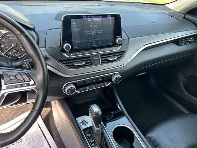 Used 2025 Nissan Altima 2.5 SR AWD/4WD image 20