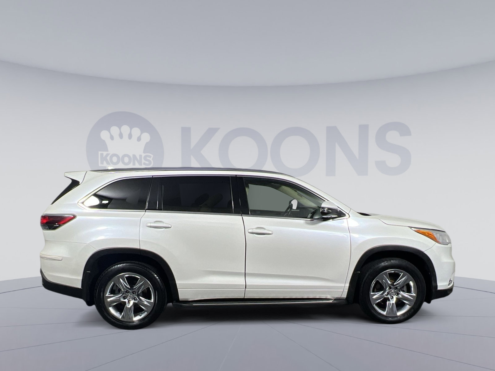 Used 2014 Toyota Highlander Limited AWD/4WD image 12