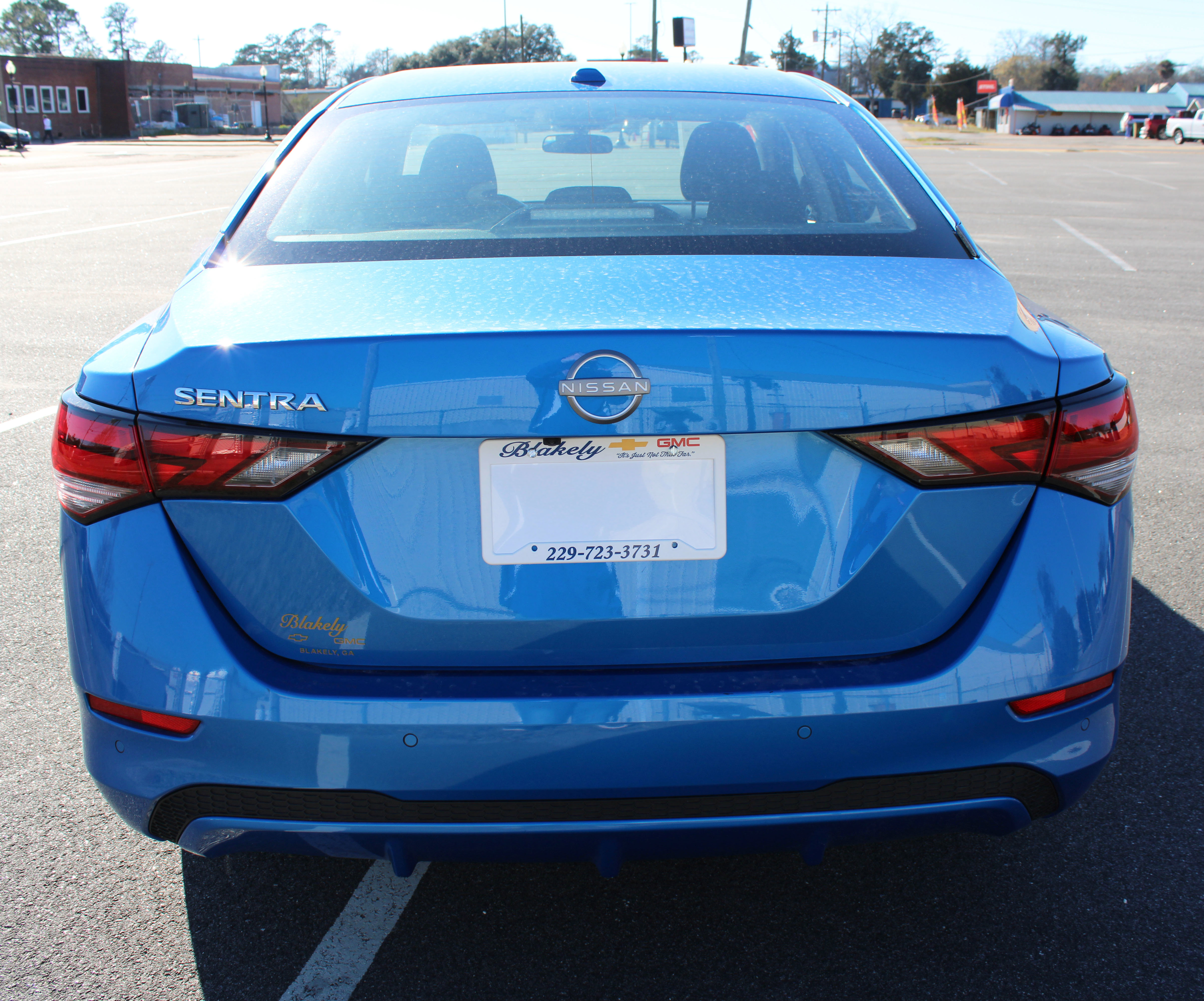 Used 2025 Nissan Sentra SV image 5