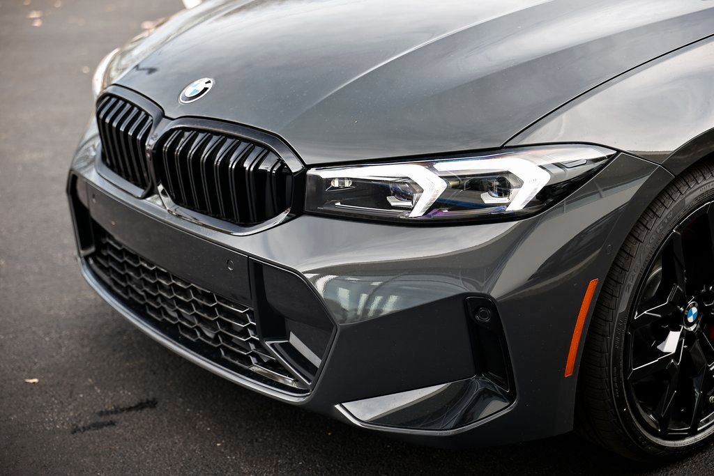 Used 2026 BMW 330i Sedan w/ M Sport Package image 12