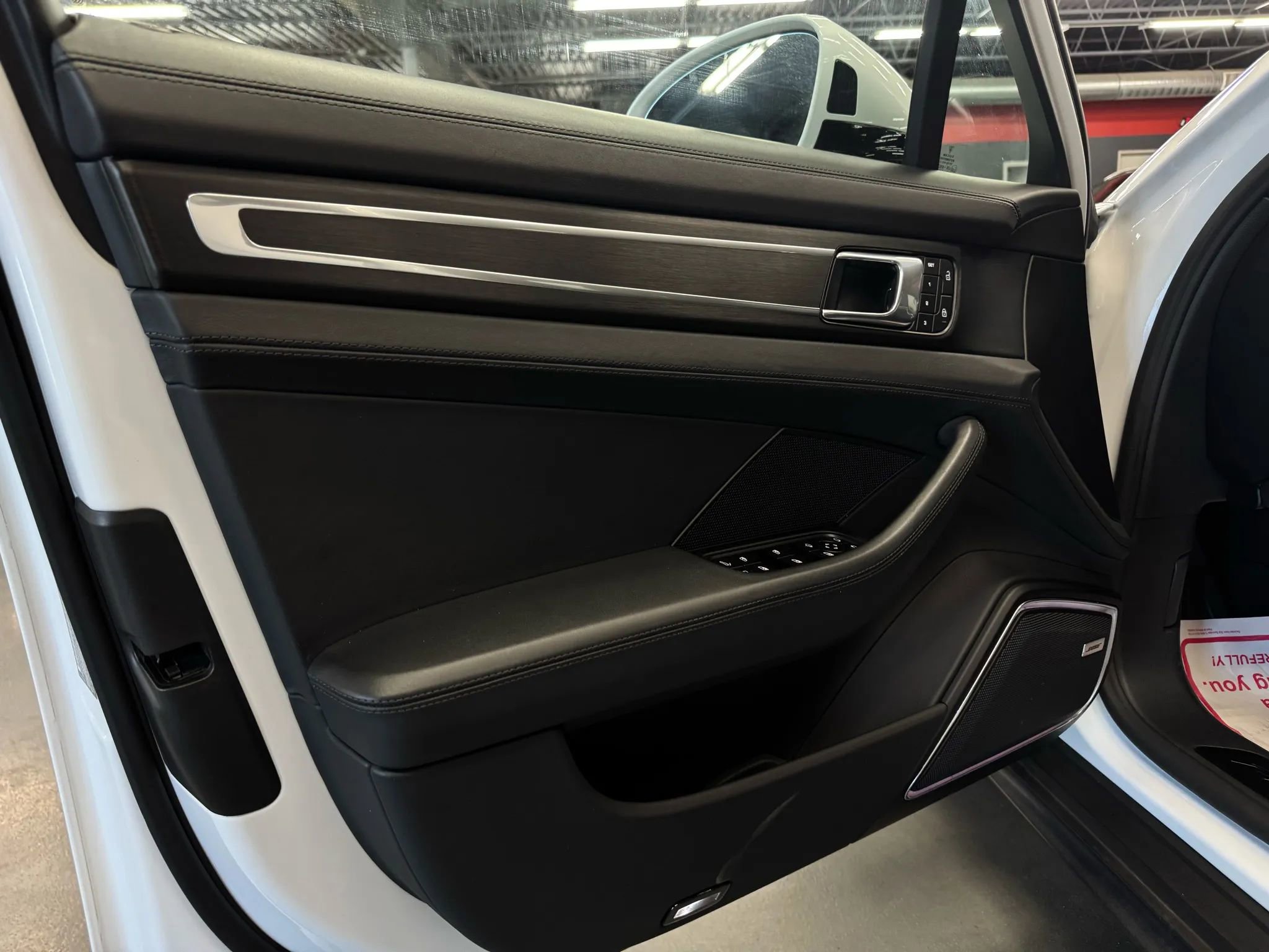 Used 2023 Porsche Panamera 4 Platinum Edition image 16