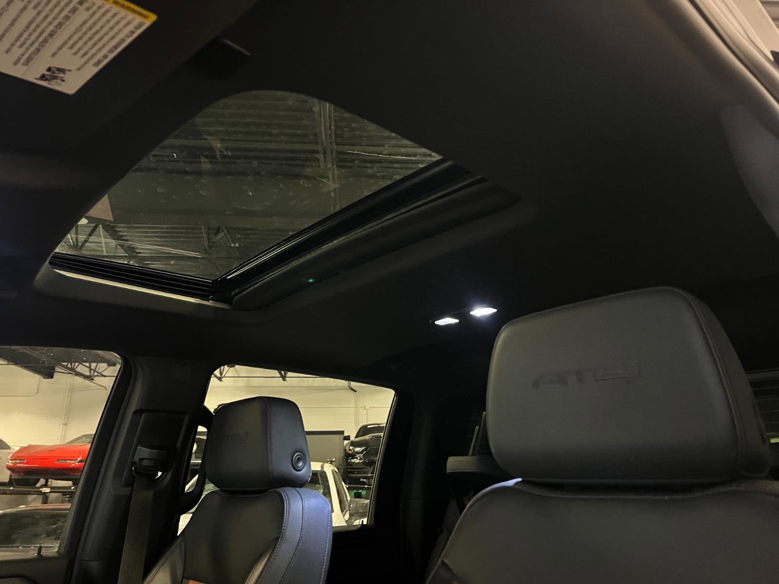 Used 2024 GMC Sierra 2500 AT4 w/ AT4 Premium Plus Package image 24