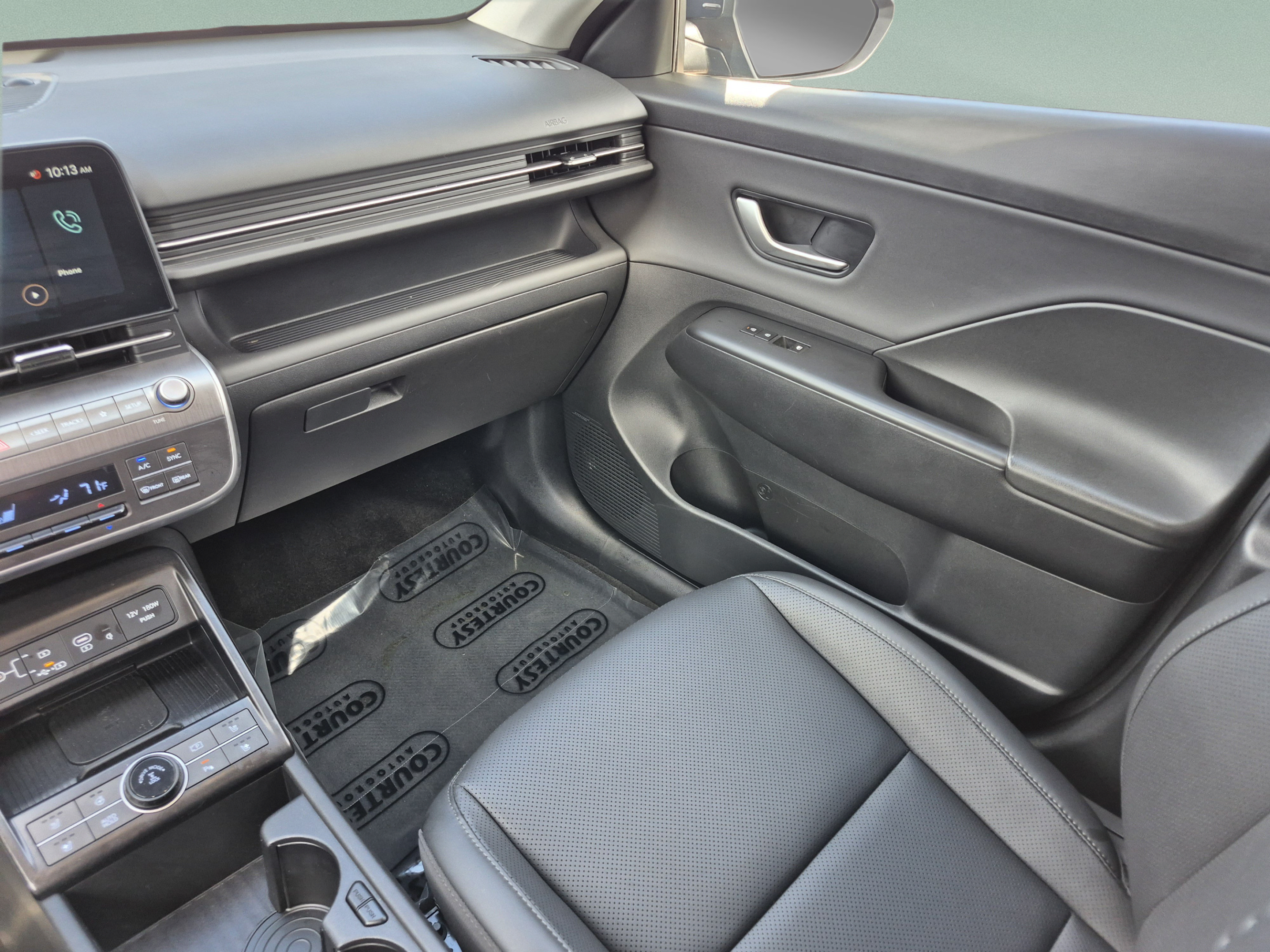 Certified 2026 Hyundai Kona Limited AWD/4WD image 14
