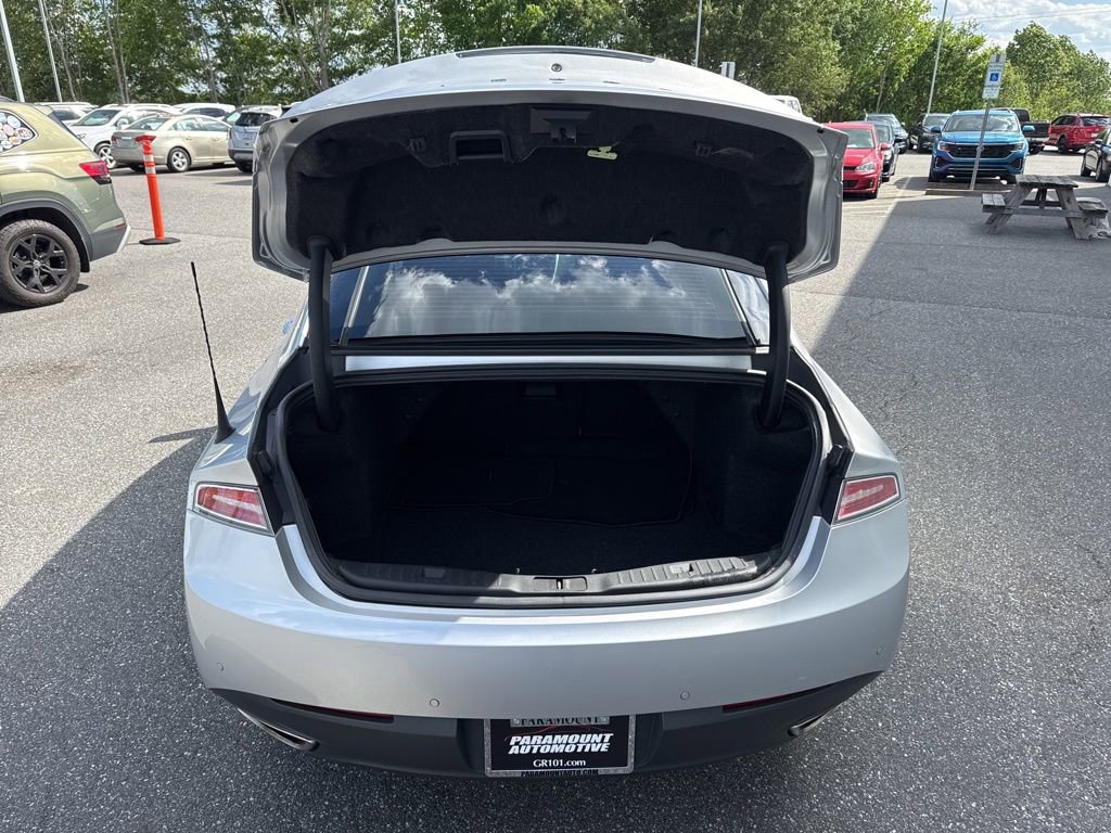 Used 2013 Lincoln MKZ FWD image 10