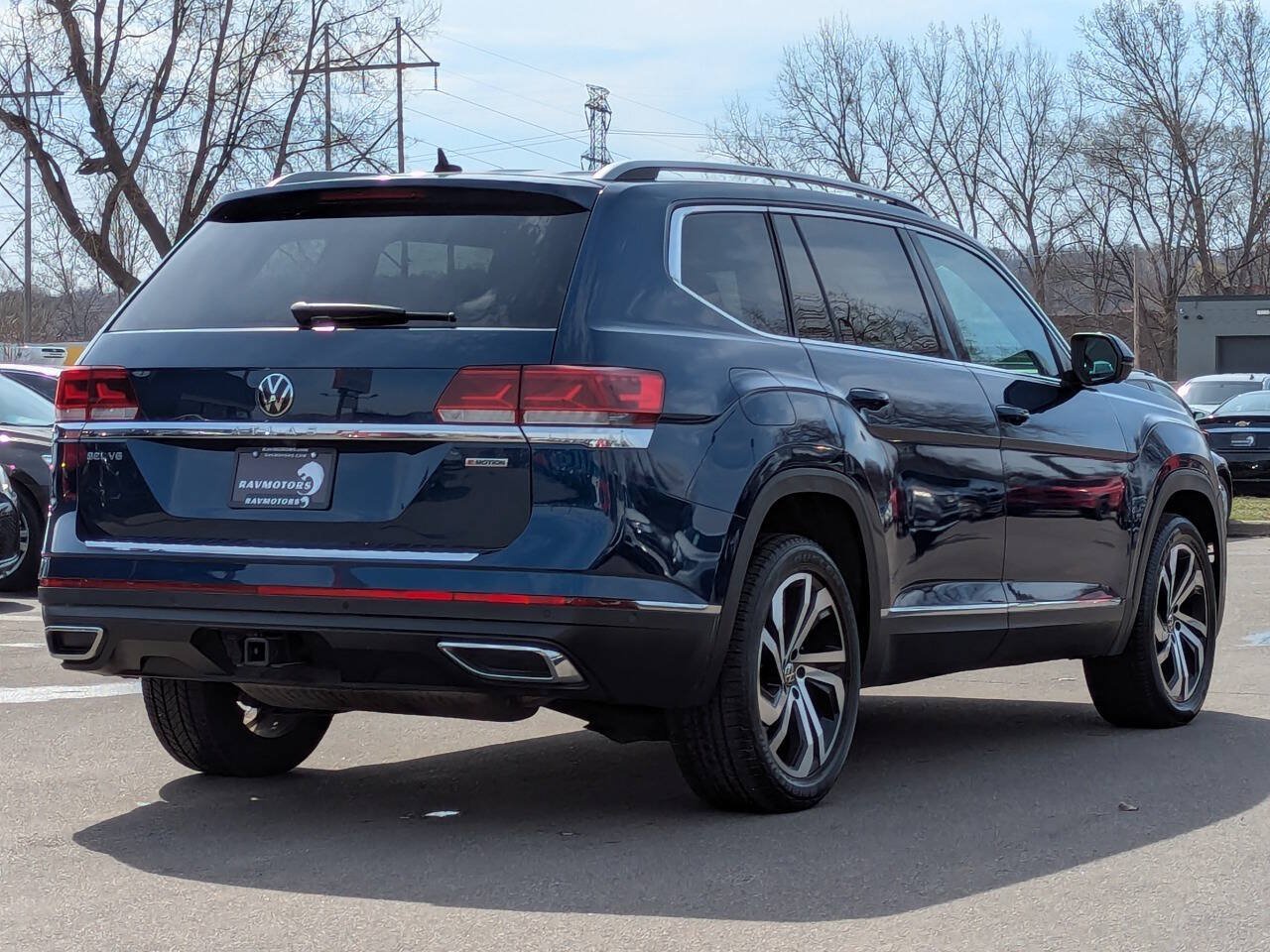 Used 2021 Volkswagen Atlas SEL Premium AWD/4WD image 11