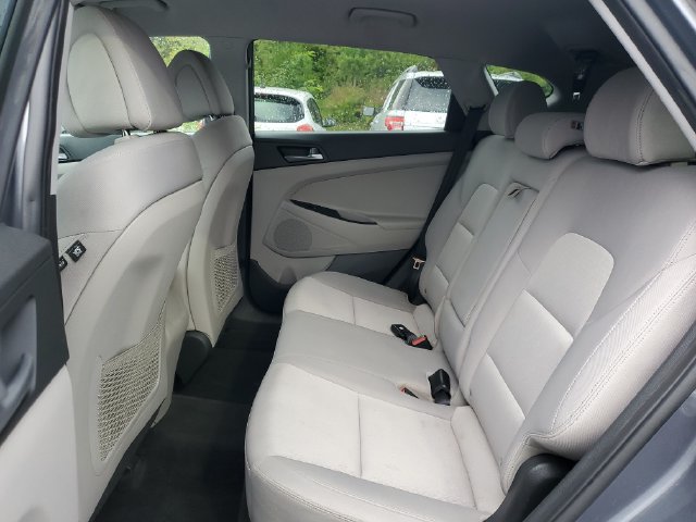 Used 2017 Hyundai Tucson SE FWD image 25