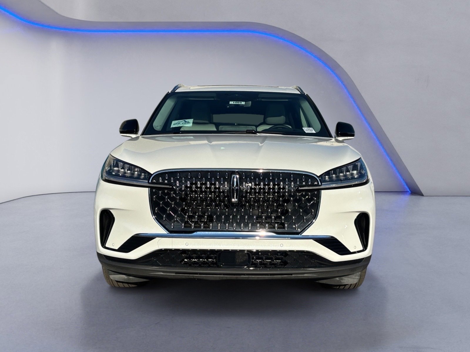 New 2025 Lincoln Aviator 2WD w/ Equipment Group 101A image 9