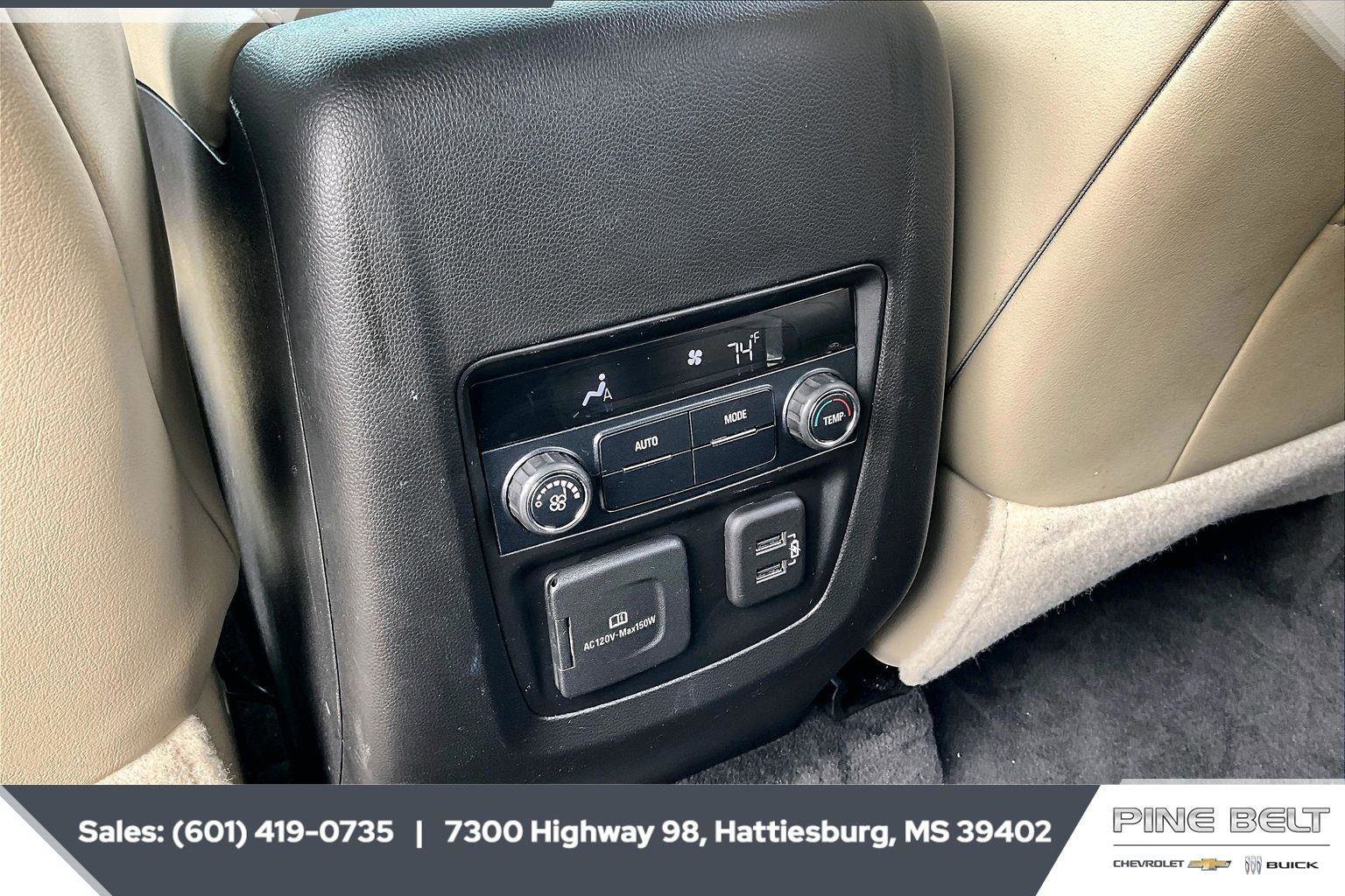 Used 2020 Buick Enclave Essence w/ Sport Touring Edition FWD image 25