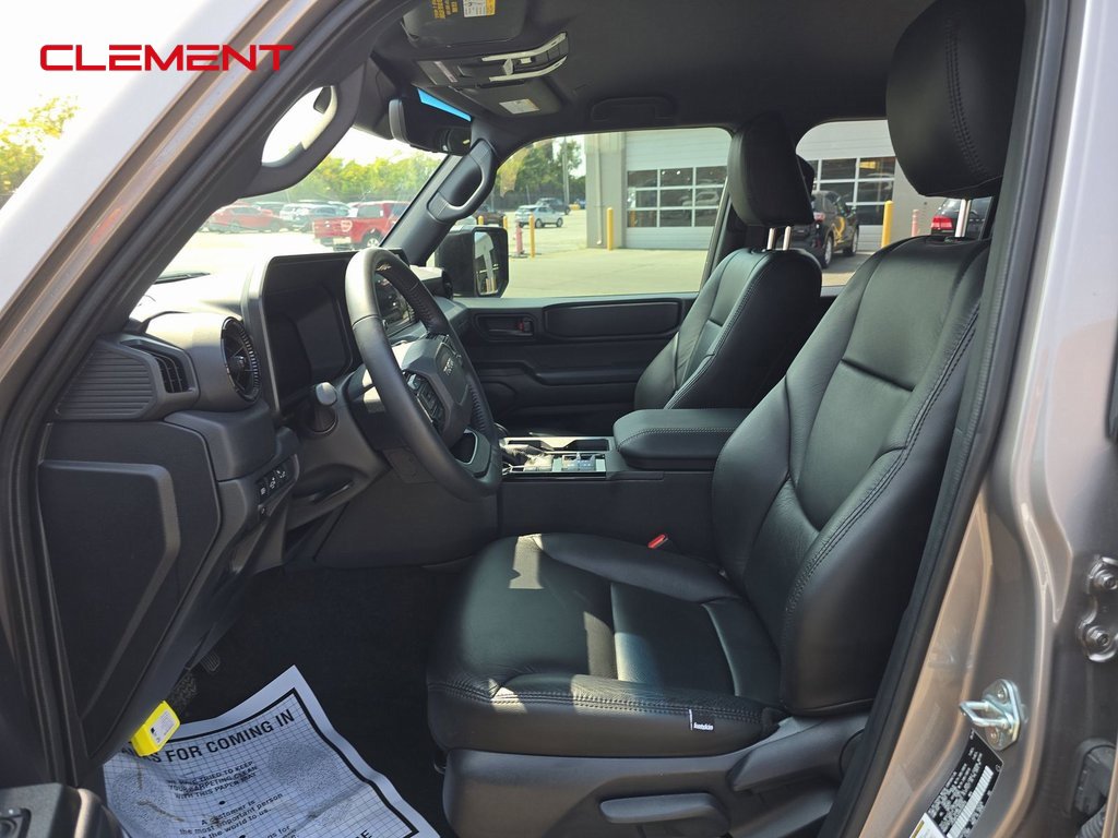 Used 2024 Toyota Land Cruiser image 3