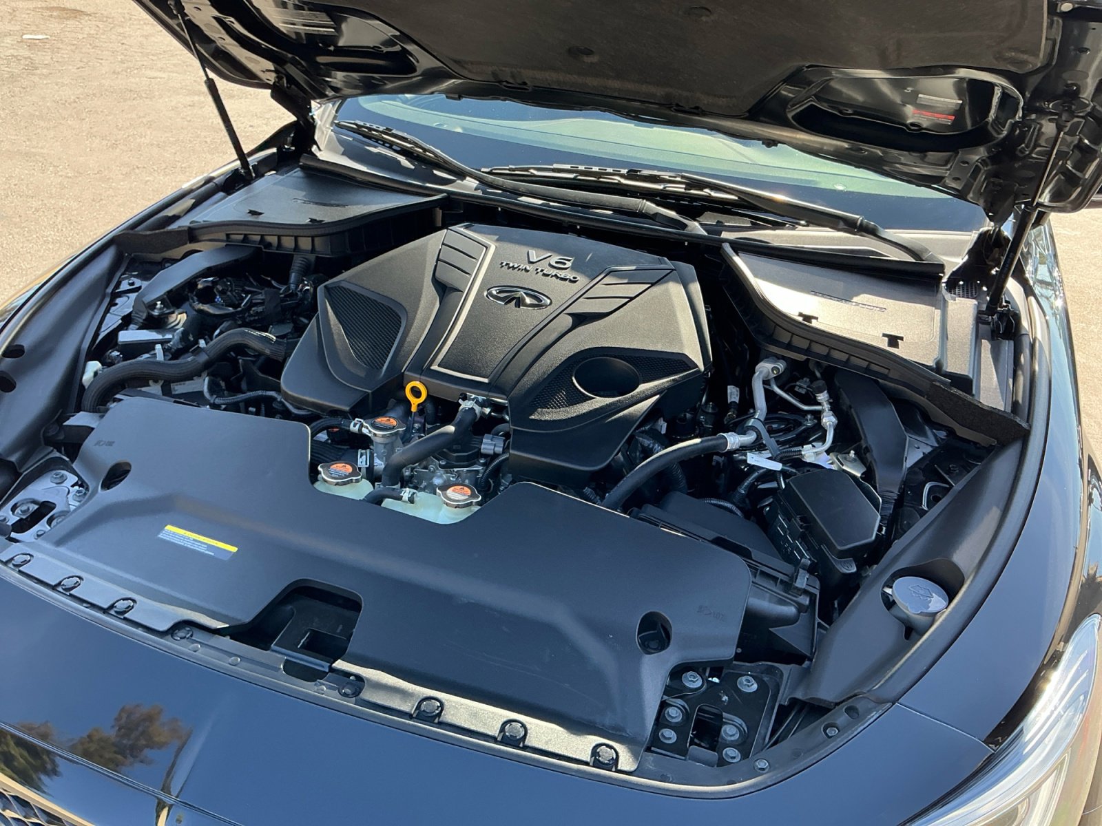 Used 2022 INFINITI Q60 Red Sport 400 w/ Cargo Package RWD image 22