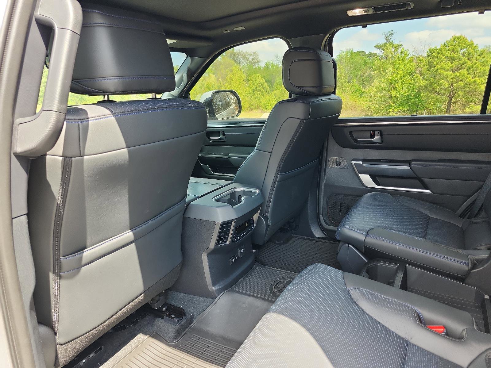 Used 2025 Toyota Sequoia Platinum image 15