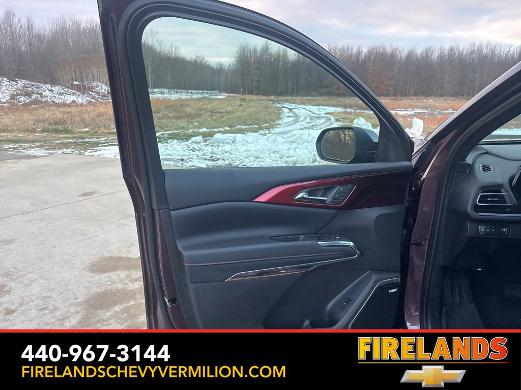 New 2026 Chevrolet Traverse RS w/ LPO, Floor Liner Package image 13